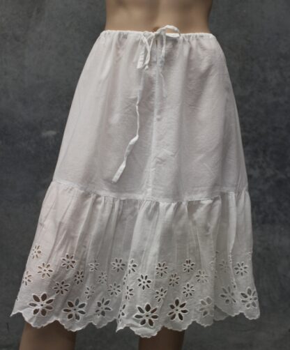 Voile Broiderie Ruffle Hem Petticoat