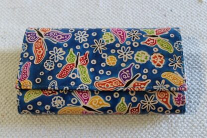 Embossed Leather Wallet (4 Prints) - Image 7