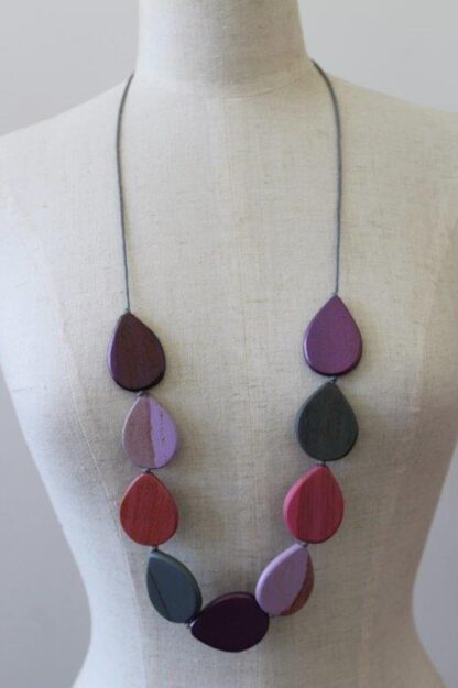 Teardrop Big Tablet Necklace - Image 6