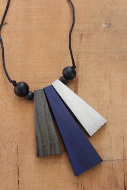 3 Wedge Slice Necklace