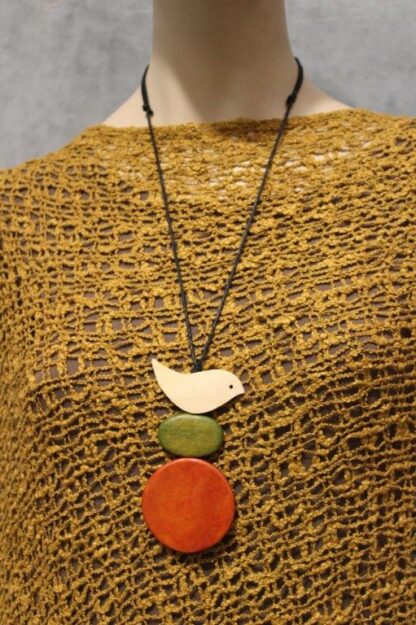 Bird Disc Pendant Necklace