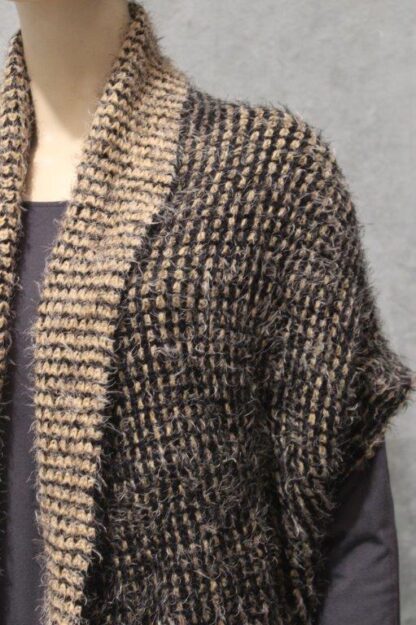 CN1 Reversible Fluffy Shrug- Wear upside down for 2 looks (MEZ) - Image 4